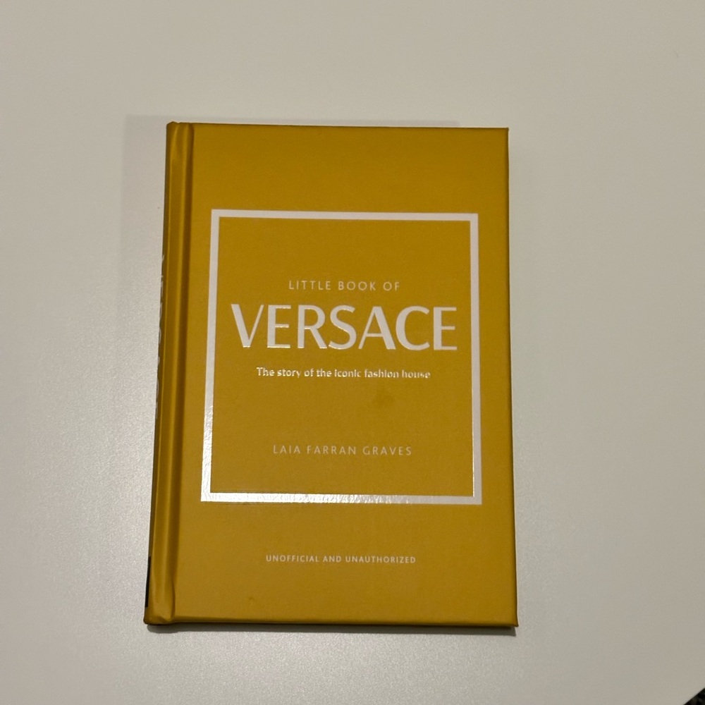 Little Style Guide Versace